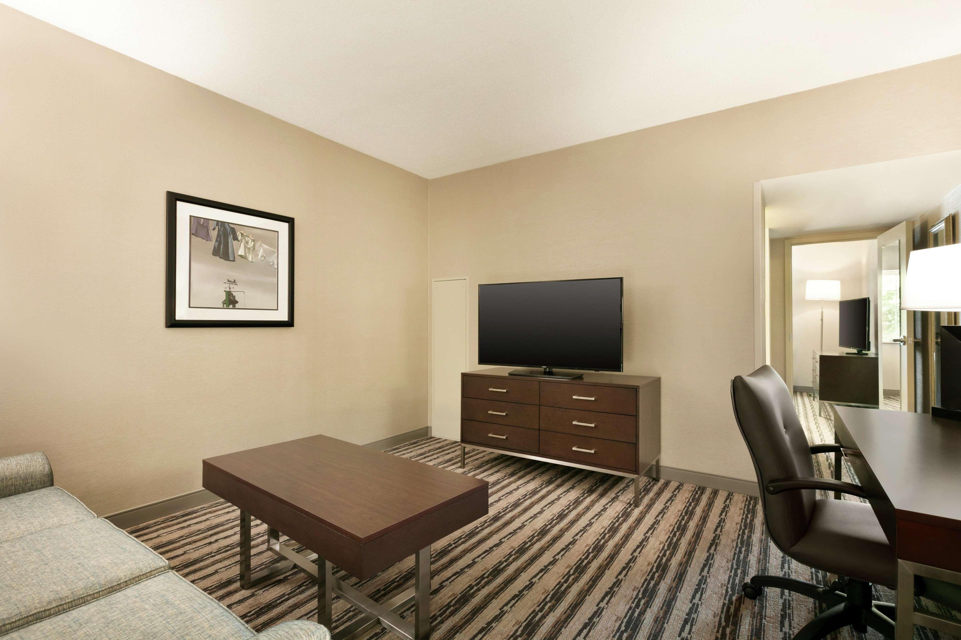 Doubletree Resort By Hilton Lancaster Willow Street Екстериор снимка