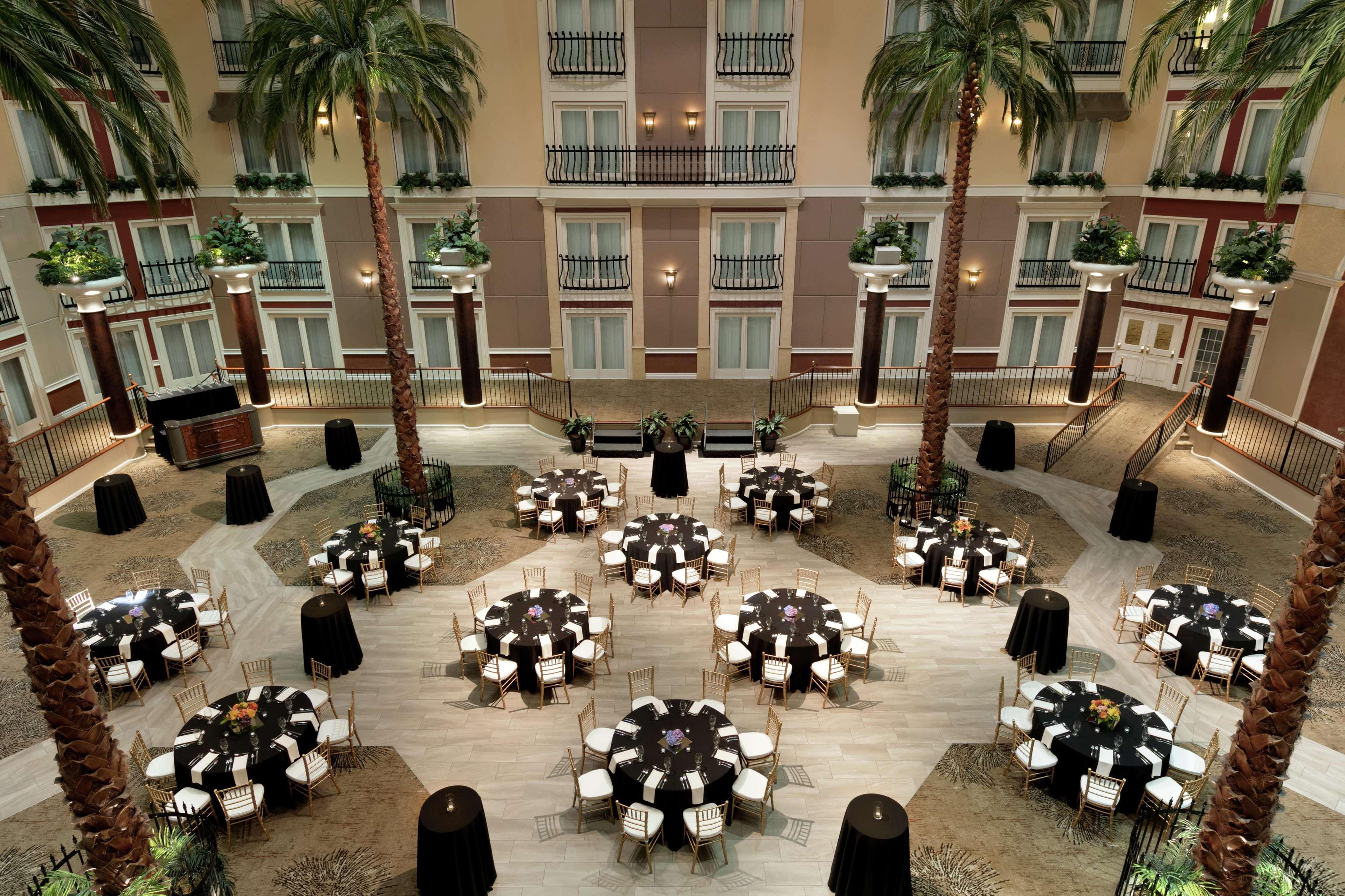 Doubletree Resort By Hilton Lancaster Willow Street Екстериор снимка
