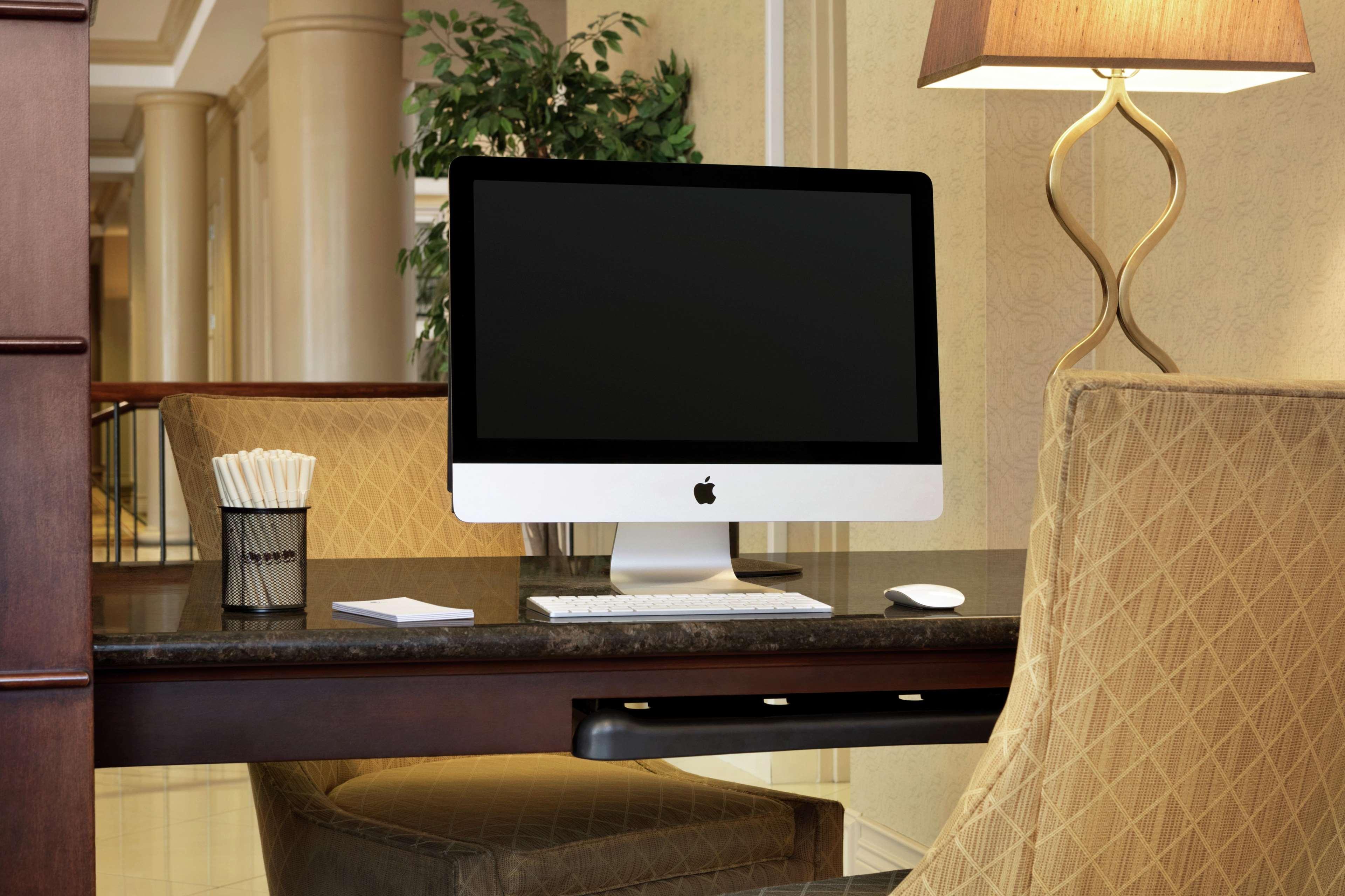 Doubletree Resort By Hilton Lancaster Willow Street Екстериор снимка
