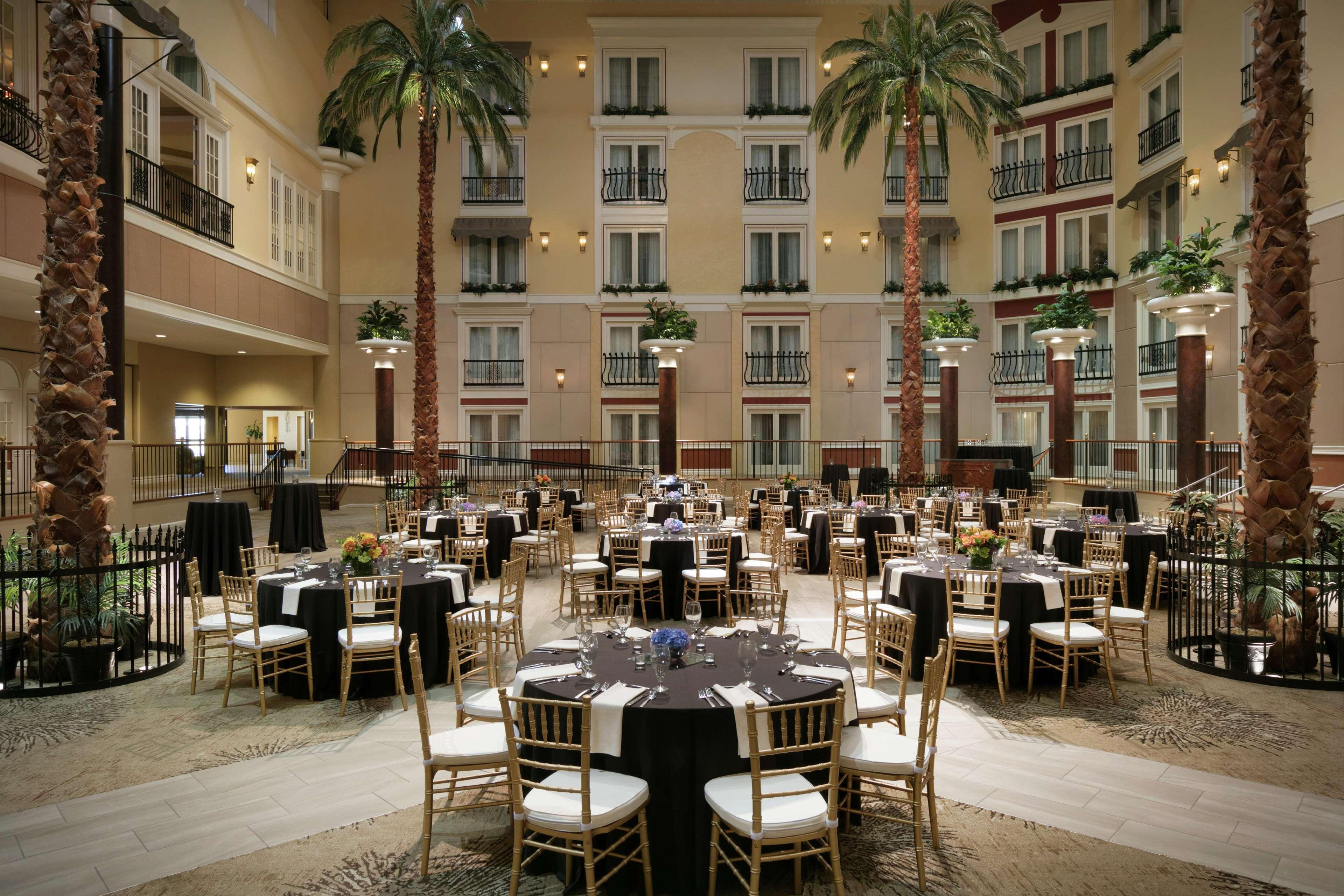 Doubletree Resort By Hilton Lancaster Willow Street Екстериор снимка