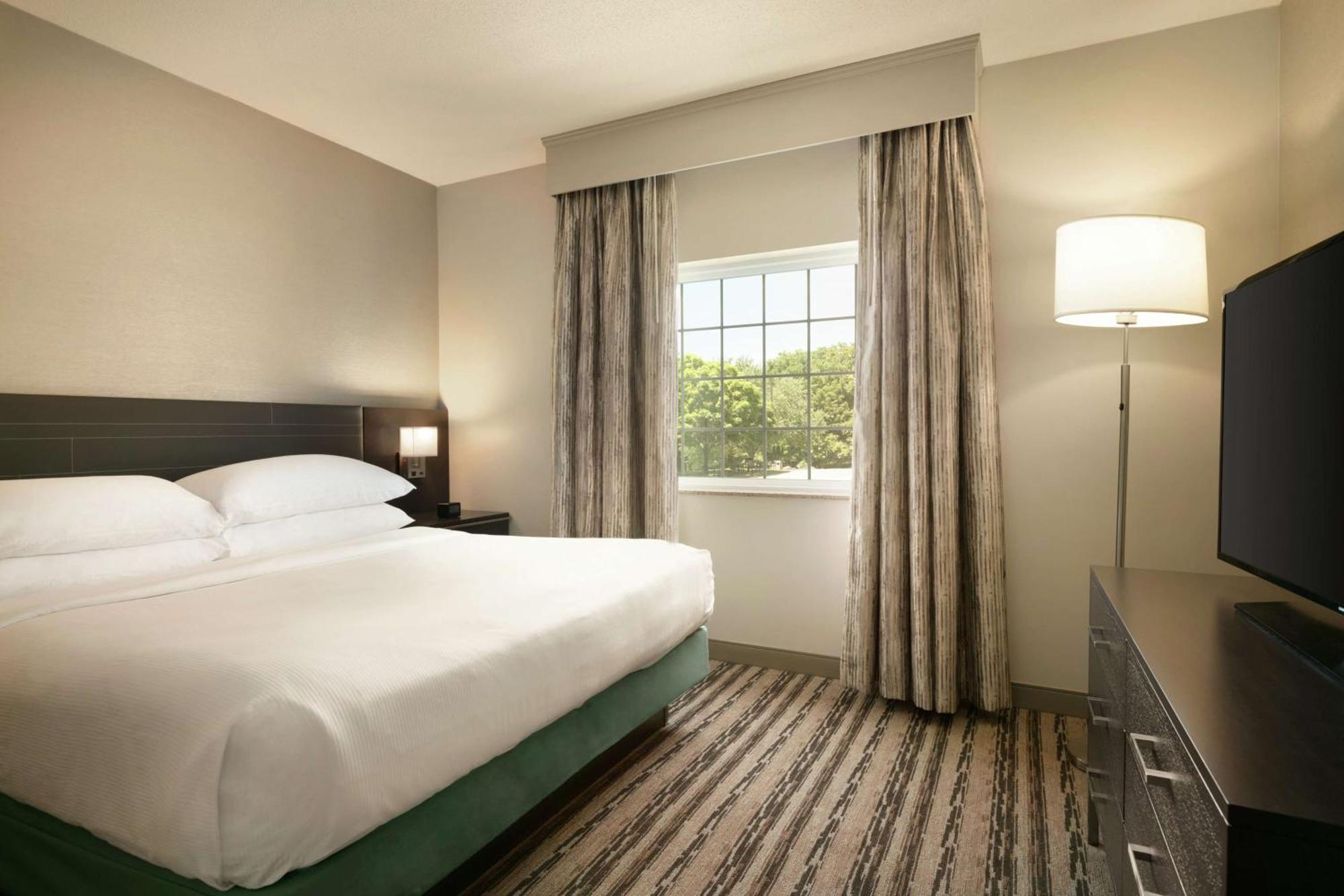 Doubletree Resort By Hilton Lancaster Willow Street Екстериор снимка