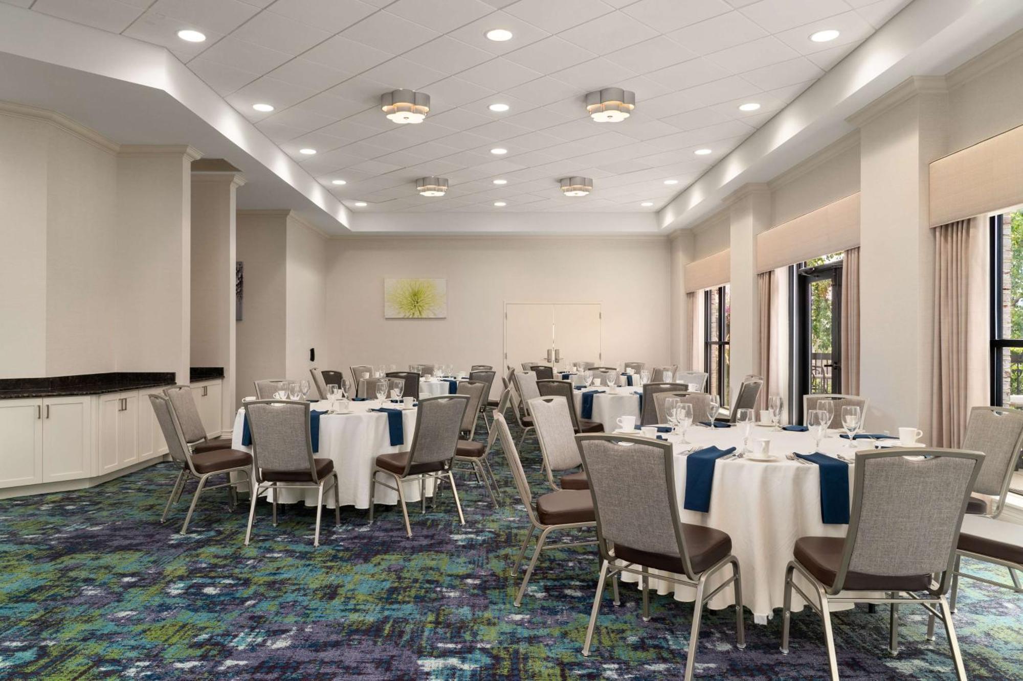 Doubletree Resort By Hilton Lancaster Willow Street Екстериор снимка